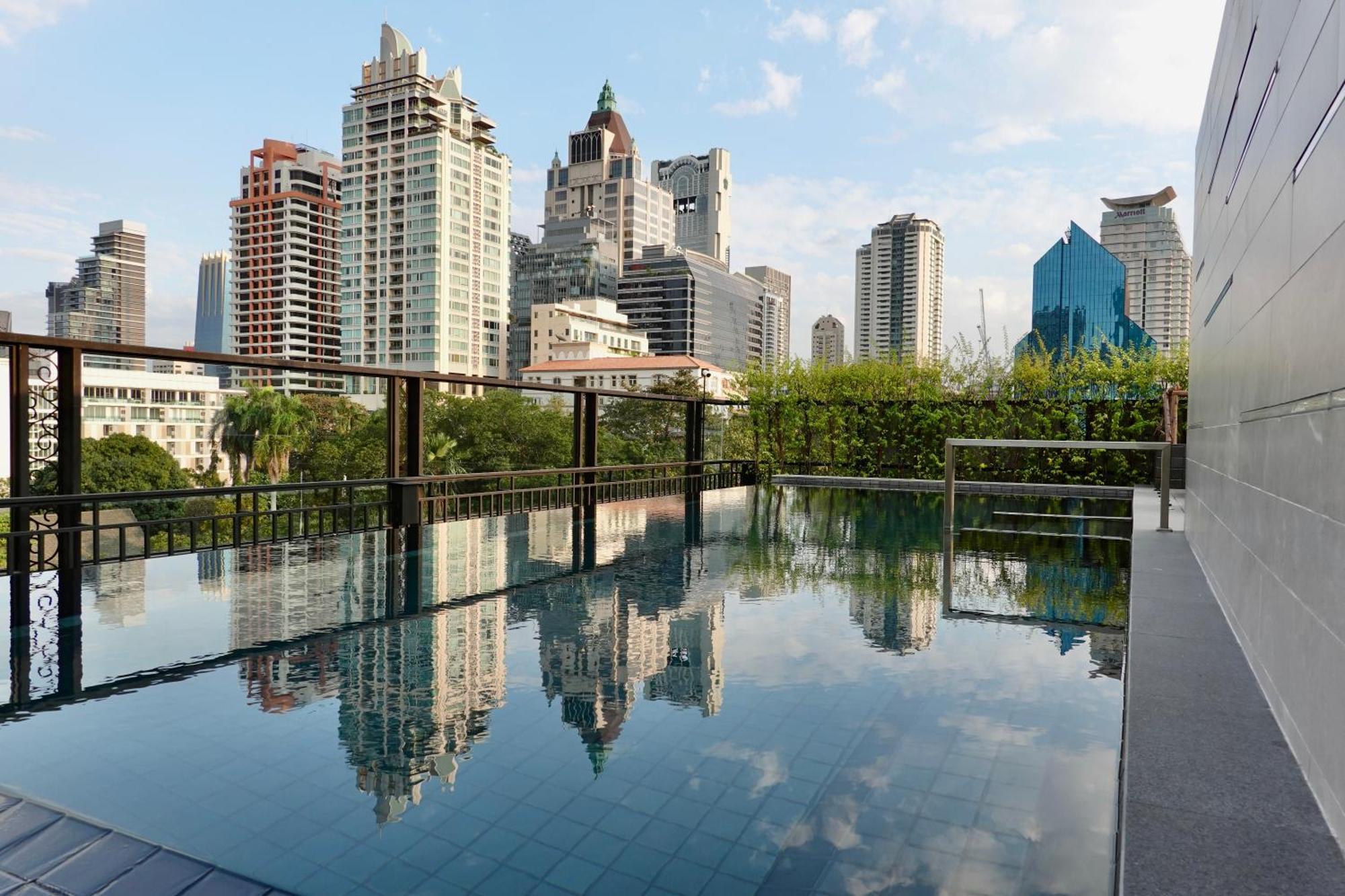 Passa Hotel Bangkok Exterior photo