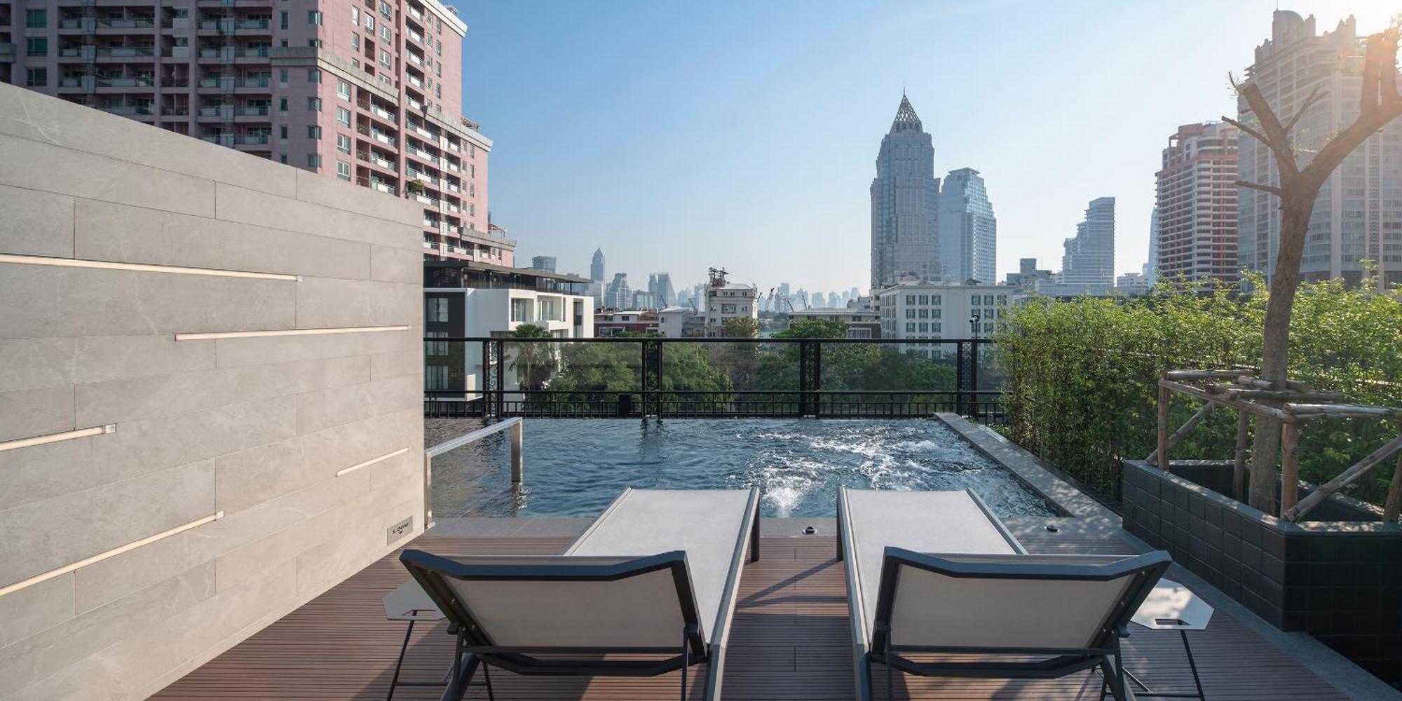 Passa Hotel Bangkok Exterior photo